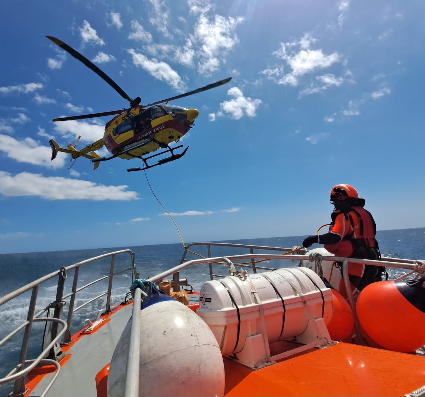 Exercice d’hélitreuillage avec la sécurité civile: Dragon 29